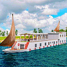 Anoush Dahabiya